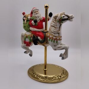 Carousel Santa by Homeco Ceramic Handpainted Figurine on Brass Base Christmas 🌟